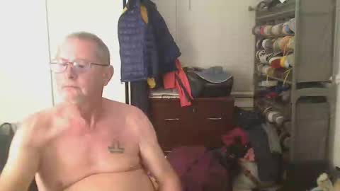 Troffer online show from 02-10-26, 01:21