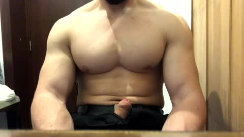 Troncq online show from 03-06-26, 08:27