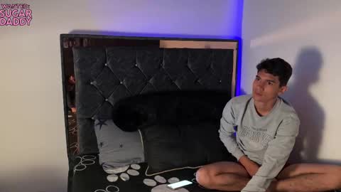 troye_lex online show from 09-17-25, 11:28