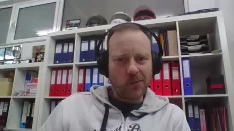 Snapshot of truble_78 chatting on 02-27-25, 05:04 truble_78 online show from 02-27-25, 05:04