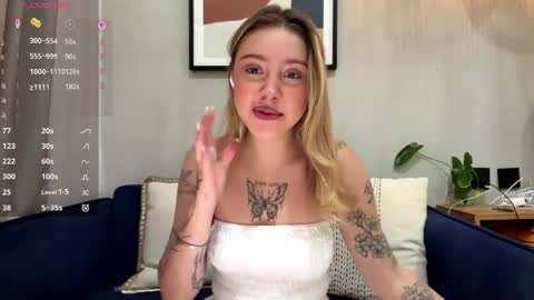 Mia online show from 04-09-26, 05:18