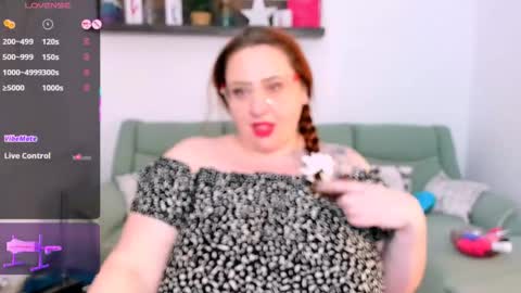 Adelle online show from 04-20-26, 07:59