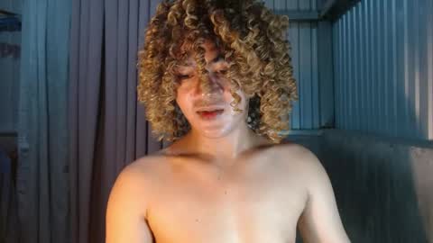 Snapshot of ts_afamhunterxx chatting on 05-30-26, 01:03 Goddess Mira online show from 05-30-26, 01:03