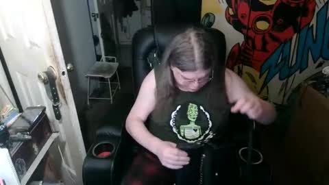 Anne online show from 04-01-26, 01:41