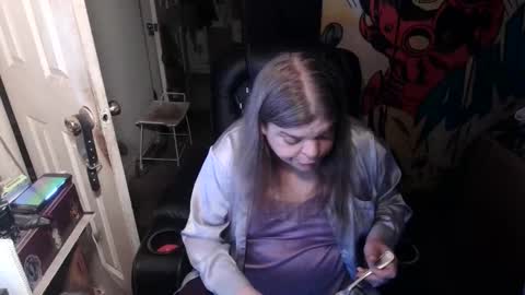 Snapshot of ts_anne chatting on 05-17-26, 09:17 Anne online show from 05-17-26, 09:17
