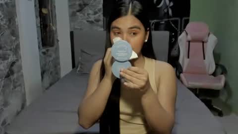 Snapshot of ts_barbie28 chatting on 12-02-24, 01:02 KC online show from 12-02-24, 01:02