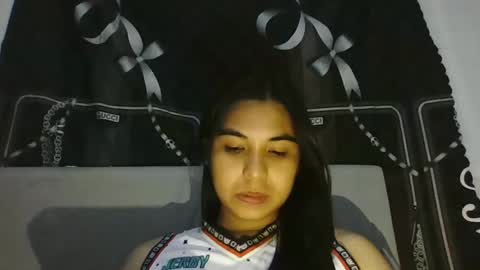 Snapshot of ts_barbie28 chatting on 01-17-25, 03:43 KC online show from 01-17-25, 03:43