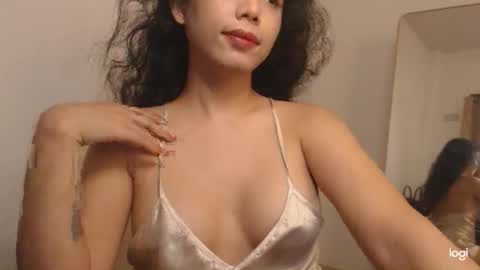 Samantha Eli online show from 11-25-25, 12:16