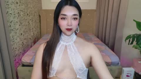 ts_yoshi_ online show from 04-06-26, 07:04