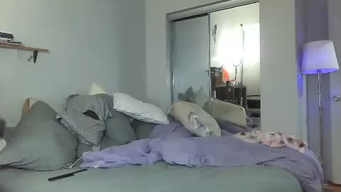 Amber White online show from 09-24-25, 06:39