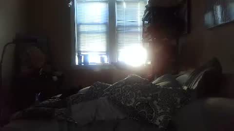 Amber White online show from 10-26-25, 02:23