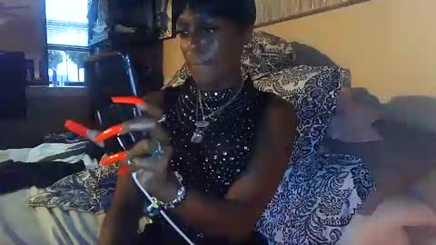 Amber White online show from 11-27-25, 09:50