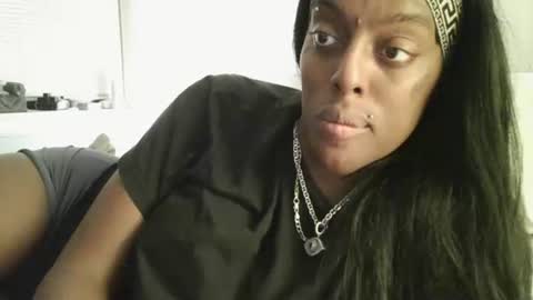 Amber White online show from 05-12-26, 06:54