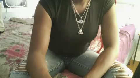 Amber White online show from 06-18-26, 01:17