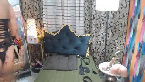 brianna online show from 02-05-25, 01:33