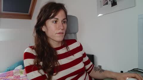 Snapshot of tsbubbles760 chatting on 11-03-25, 12:17 TSBubbles online show from 11-03-25, 12:17