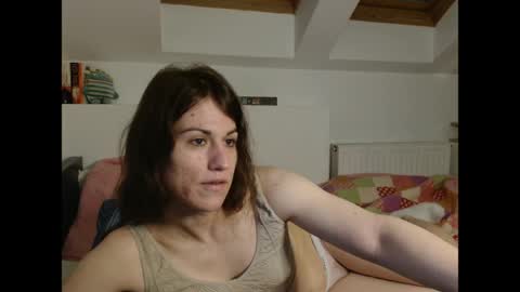 TSBubbles online show from 05-12-26, 01:58
