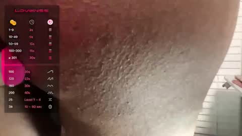 Snapshot of tsfoxx chatting on 11-19-25, 03:17 tsfoxx online show from 11-19-25, 03:17