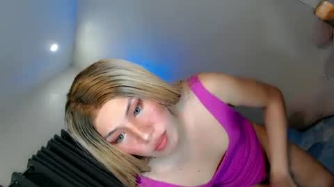Snapshot of tsgirl_julian69 chatting on 07-14-26, 08:47 Julian online show from 07-14-26, 08:47