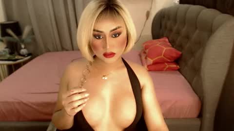 SEDUCTIVEmistresCUMS online show from 10-14-25, 01:28