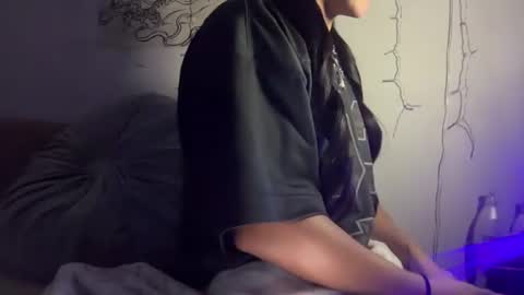 Snapshot of tsj777 chatting on 06-22-26, 03:47 tsj777 online show from 06-22-26, 03:47