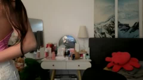 Bella Ratbu online show from 04-24-26, 07:00