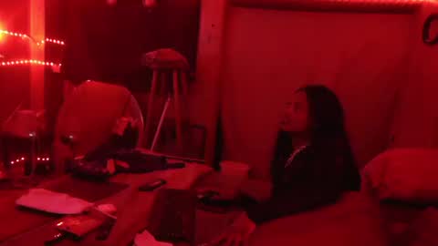 Snapshot of tsnitra chatting on 02-20-25, 10:16 TsNitra online show from 02-20-25, 10:16