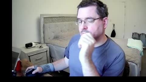 Snapshot of tstwbtsb chatting on 05-29-26, 12:14 tstwbtsb online show from 05-29-26, 12:14