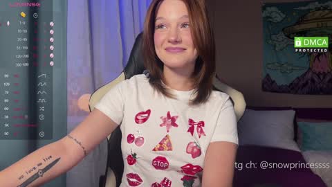 Snapshot of tsukuemi_no_mikoto chatting on 12-08-24, 02:39 Sonya on vacation until online show from 12-08-24, 02:39