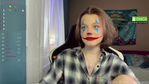 Snapshot of tsukuemi_no_mikoto chatting on 01-29-25, 06:01 Sonya on vacation until online show from 01-29-25, 06:01