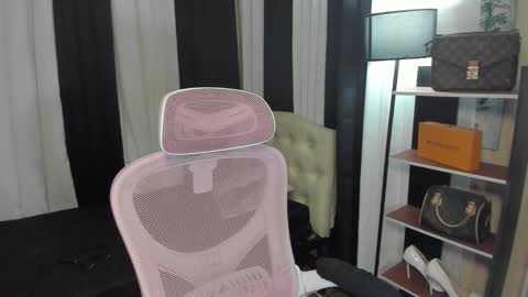 tsuncutmargauxx online show from 11-05-25, 07:58