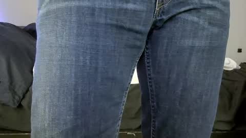 Snapshot of ttwinkfun chatting on 11-26-25, 04:02 ttwinkfun online show from 11-26-25, 04:02