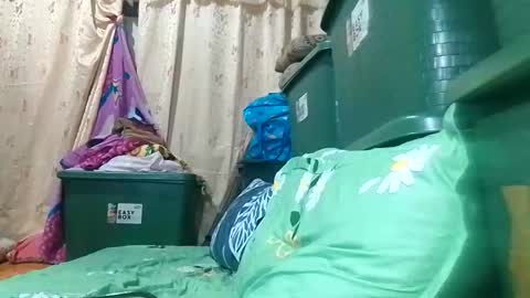 Mae online show from 04-10-26, 09:52