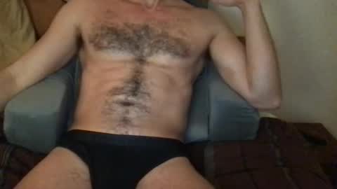 Snapshot of tuck_the_pup chatting on 05-20-26, 03:13 Tuck online show from 05-20-26, 03:13