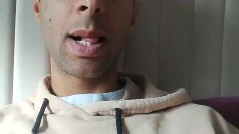 Snapshot of tunisiensexyguy chatting on 12-29-24, 11:29 TunisienSexyGuy online show from 12-29-24, 11:29