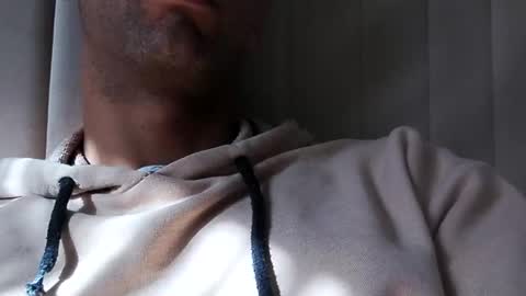 Snapshot of tunisiensexyguy chatting on 01-01-25, 12:11 TunisienSexyGuy online show from 01-01-25, 12:11