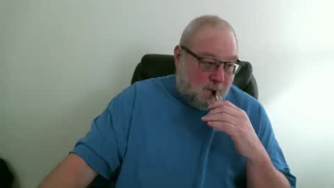 Turd Ferguson online show from 11-17-25, 01:11