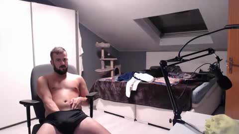 turkishboy_bjk online show from 10-13-25, 06:41