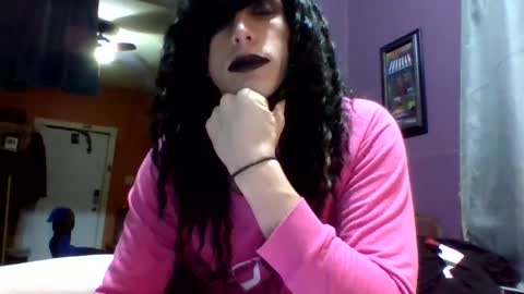 Snapshot of turnmetrans chatting on 01-06-25, 06:36 Turnmetrans online show from 01-06-25, 06:36