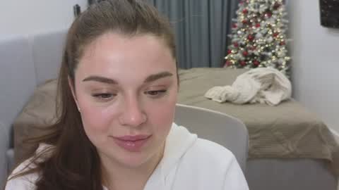 Ariana online show from 12-19-24, 11:14