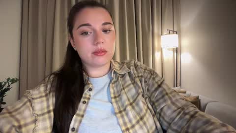 Ariana online show from 06-17-26, 09:27