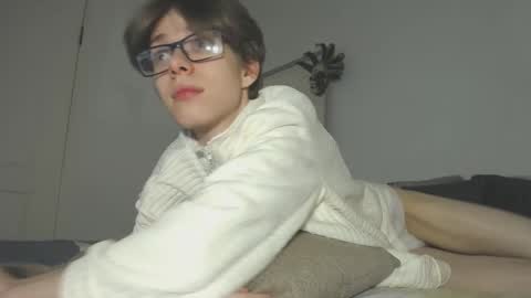 Snapshot of tuz94 chatting on 12-17-24, 07:15 Dan online show from 12-17-24, 07:15