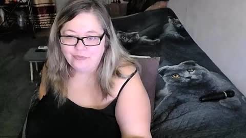 Lana online show from 02-09-26, 11:09