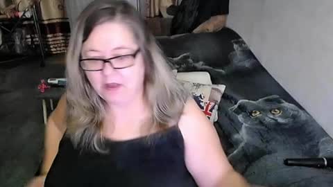 Lana online show from 04-04-26, 12:09