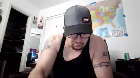 Tweeter74 online show from 01-04-25, 10:34