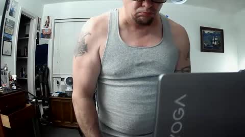 Tweeter74 online show from 03-03-25, 10:17