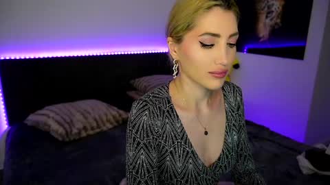 MayCarrey online show from 02-26-25, 01:11