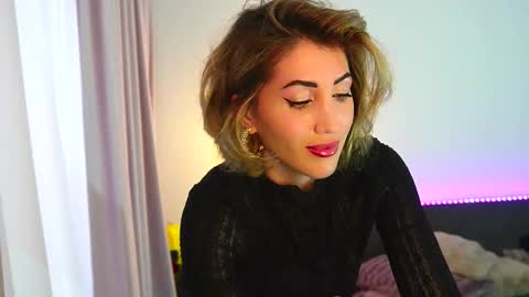 MayCarrey online show from 10-06-25, 09:07