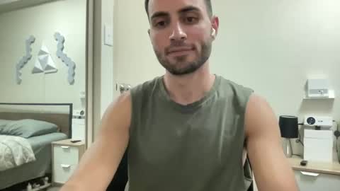 Snapshot of twikboy chatting on 02-26-25, 12:14 Twinkboy online show from 02-26-25, 12:14