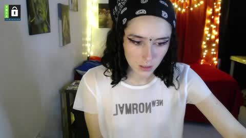 TwinFlamesXX online show from 01-09-25, 03:58